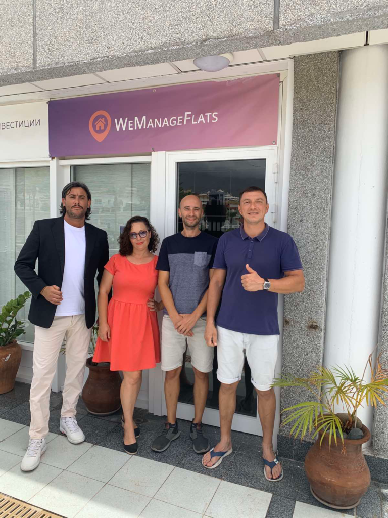 Команда WeManageFlats